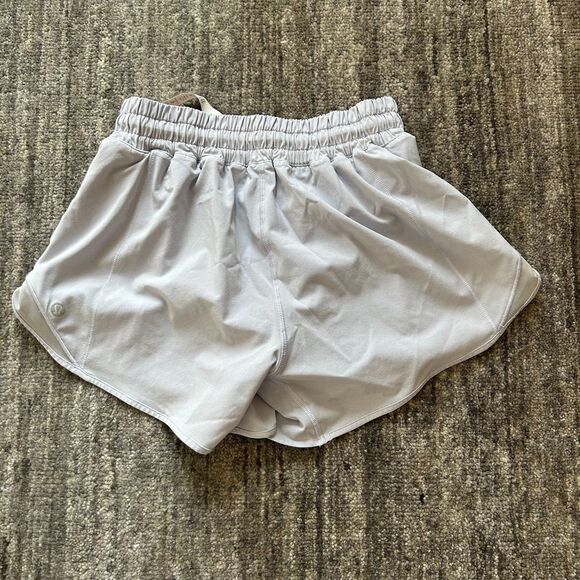 Lululemon periwinkle blue low rise hottie hot shorts, 4 - Picture 4 of 7
